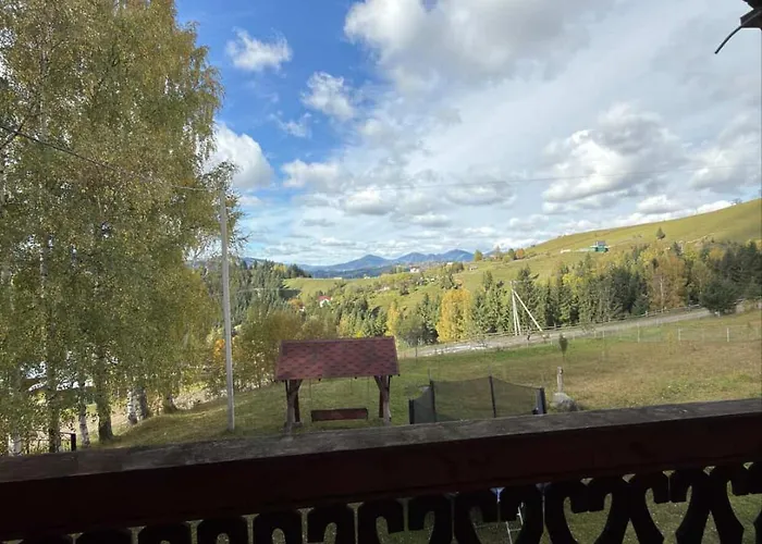 シャレー карпатський дивокрай *