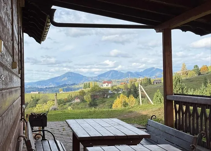 Alpesi faház карпатський дивокрай Perekrestnoye